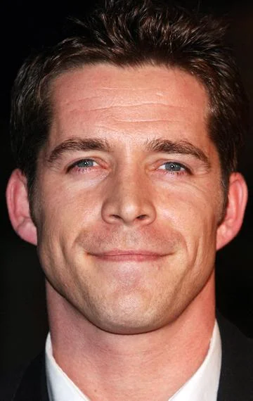 Шон Магвайр